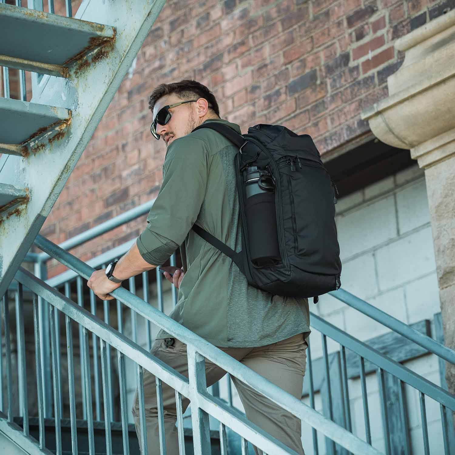GGUM バッグ Vertx Armored Gamut 26L EDC Backpack with Level IIIA Insert