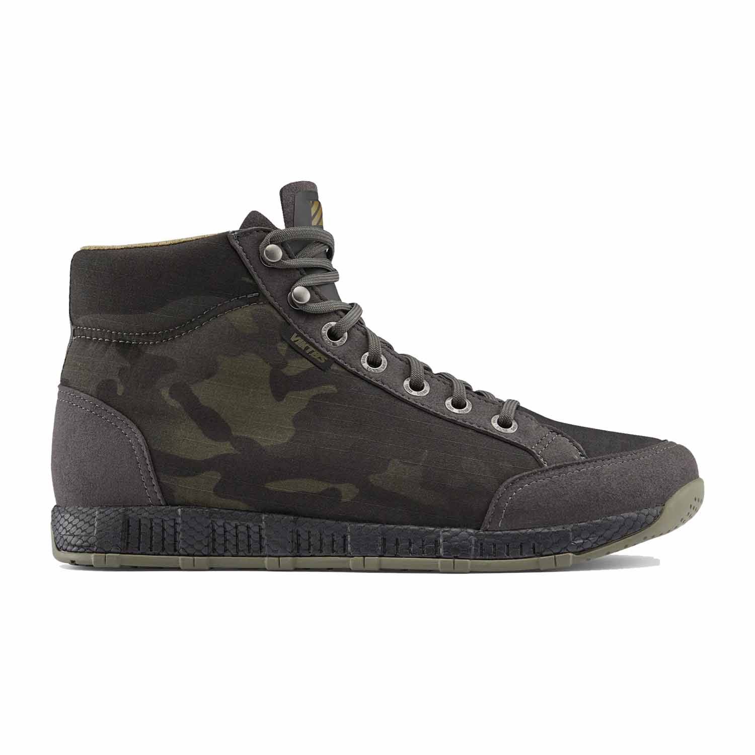 VIKTOS OVERBEACH SHOES IN MULTICAM BLACK