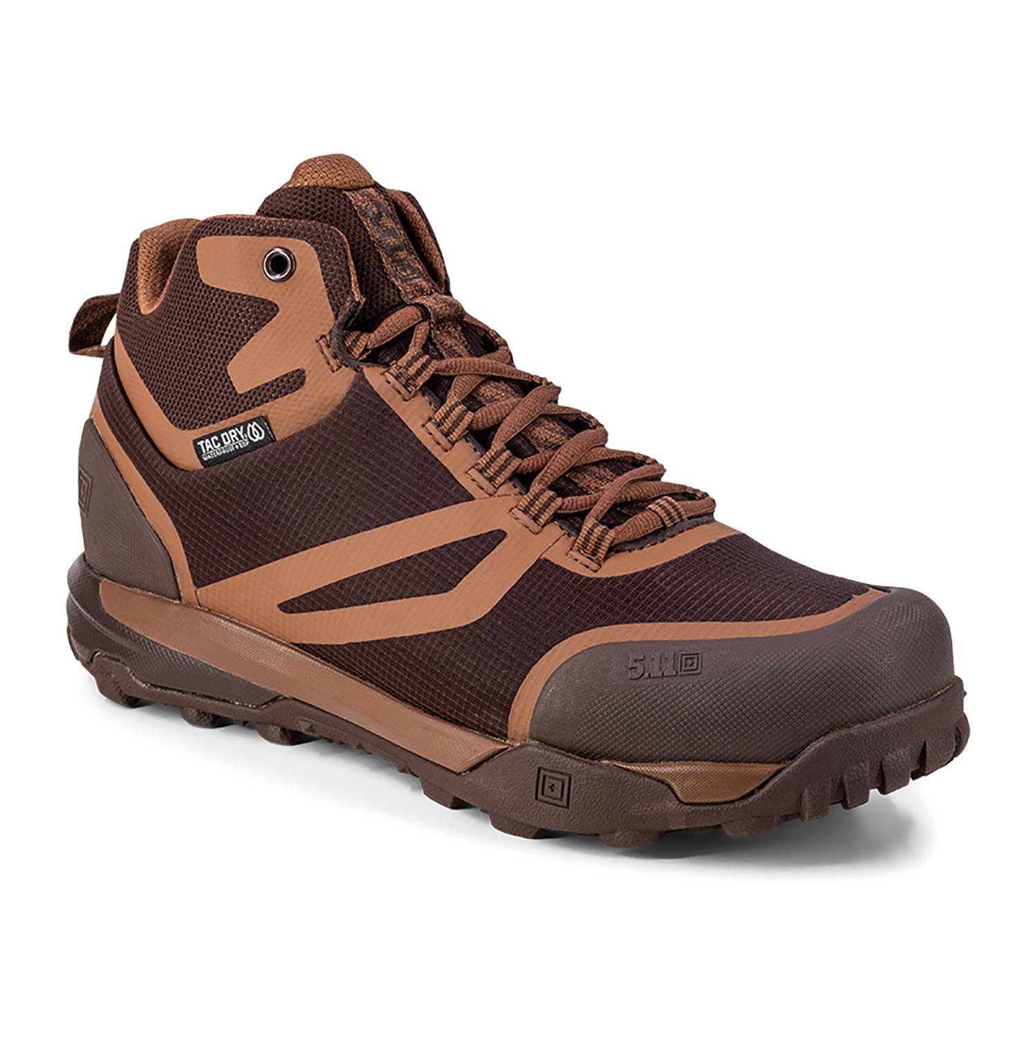バッカス AllOutdoor Review: 5.11 Tactical Classic Brown Chukka Boot