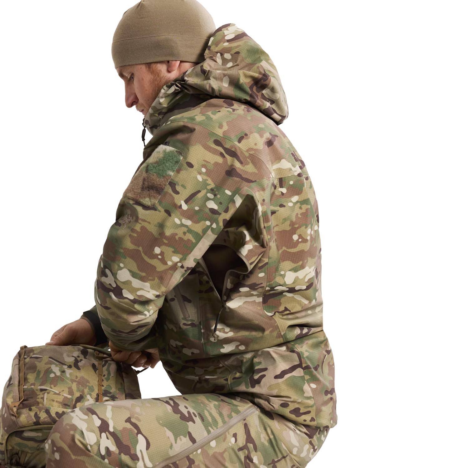 Arc'teryx Men's Alpha LT Jacket Gen 2.1 MultiCam | Galls
