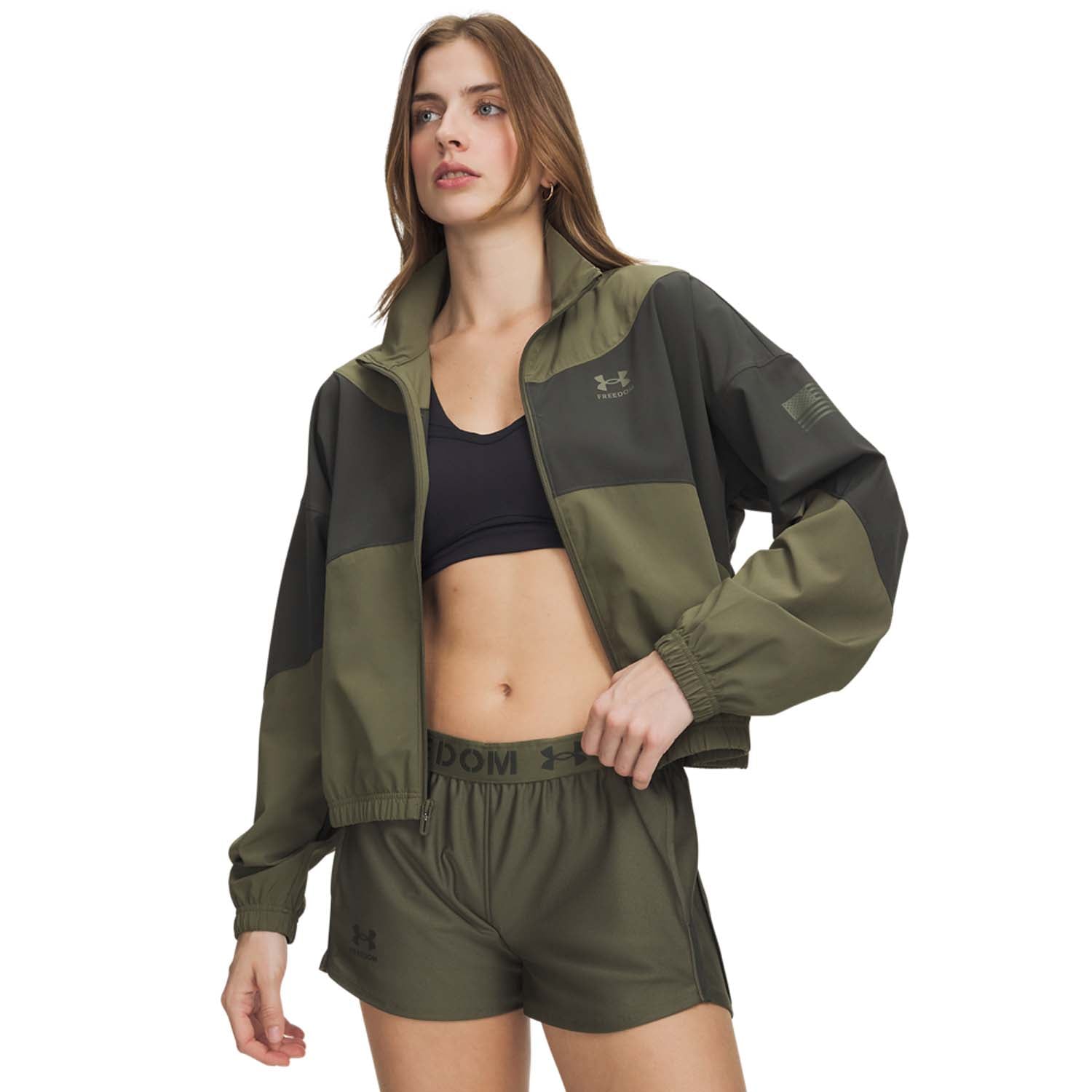 UNDER ARMOUR WOMEN'S FREEDOM RIVAL WOVEN JACKET