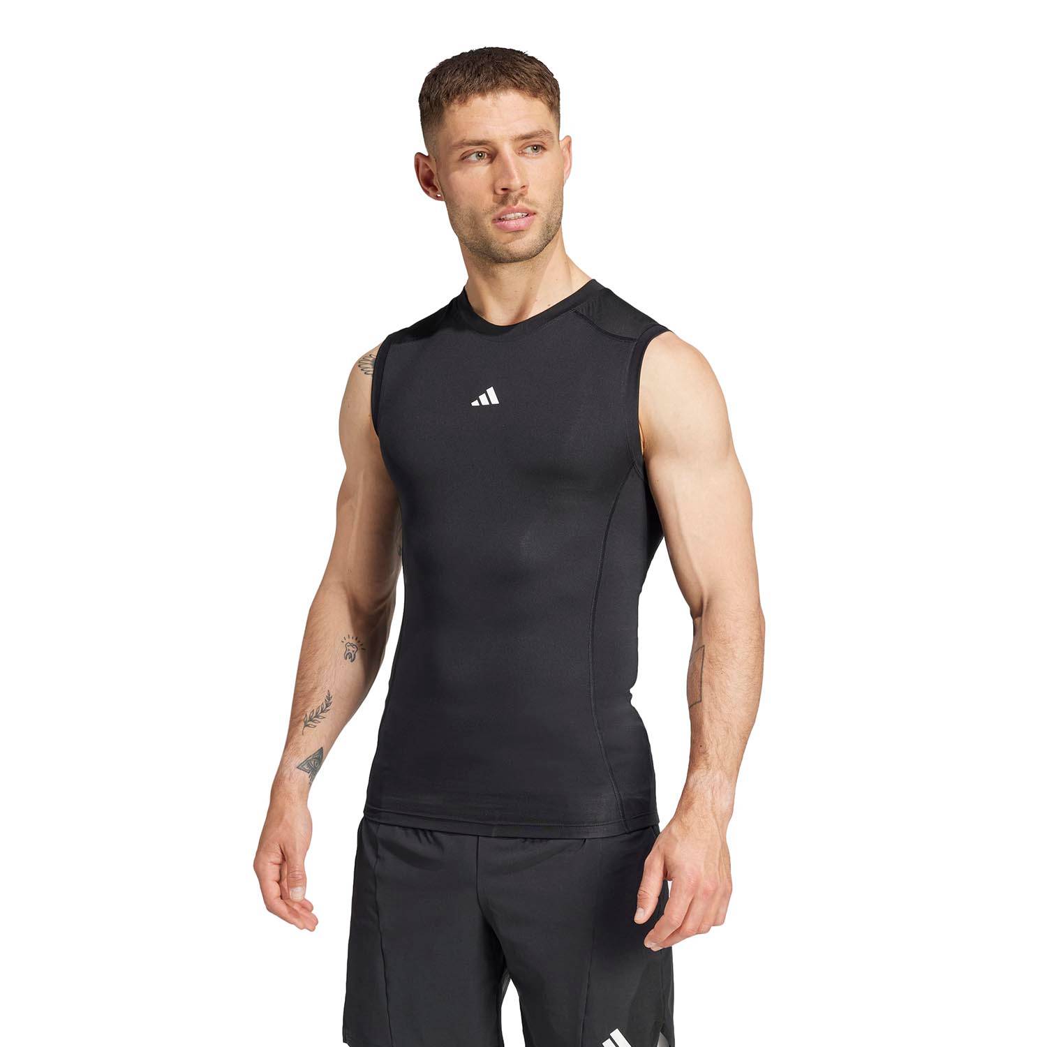 ADIDAS MEN'S TECHFIT COMPRESSION SLEEVELESS TRAINING T-SHIRT