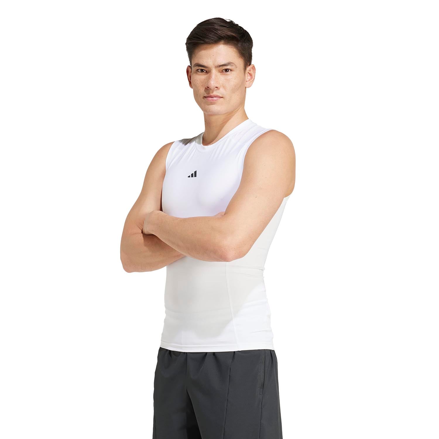 ADIDAS MEN'S TECHFIT COMPRESSION SLEEVELESS TRAINING T-SHIRT